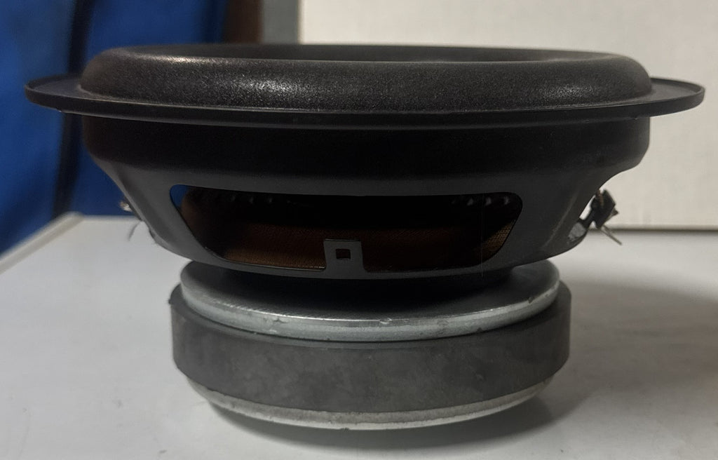 842 subwoofer